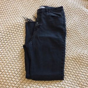 Carly Jean Los Angeles black skinny jeans